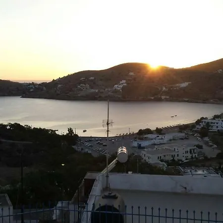 Grandma Vasiliki To Let - 5